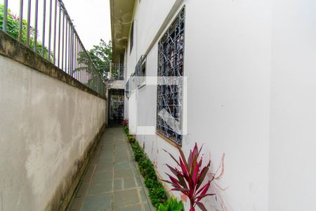 Casa à venda com 420m², 4 quartos e 4 vagasCorredor Externo