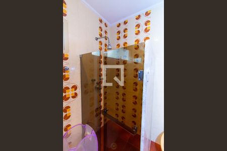 Casa à venda com 420m², 4 quartos e 4 vagasBanheiro da Suíte 2