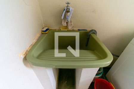 Casa à venda com 420m², 4 quartos e 4 vagasÁrea de Serviço 2