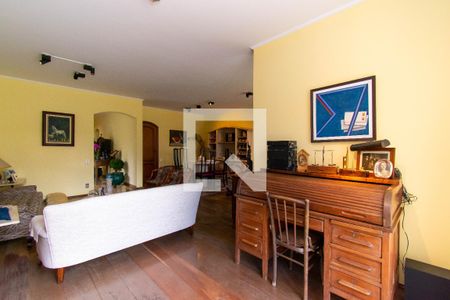 Sala de casa à venda com 4 quartos, 420m² em Vila da Saúde, São Paulo