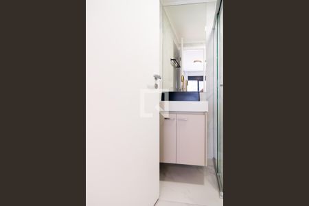 Apartamento para alugar com 93m², 2 quartos e 2 vagas Apartamento para alugar com 93m², 2 quartos e 2 vagasBanheiro Quarto 1 - Suíte