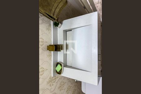 Lavabo de casa para alugar com 3 quartos, 145m² em Parque São Jorge, São Paulo