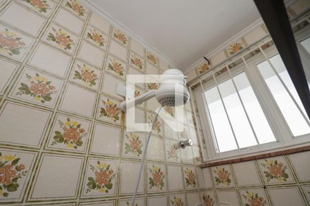 Casa à venda com 168m², 4 quartos e 2 vagas Casa à venda com 168m², 4 quartos e 2 vagasBanheiro da Suíte