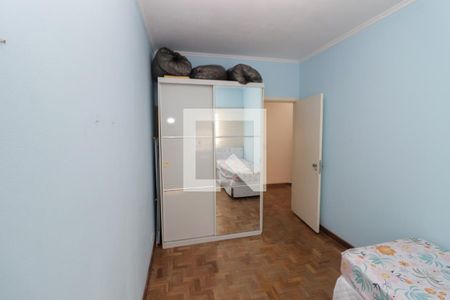 Casa à venda com 168m², 4 quartos e 2 vagas Casa à venda com 168m², 4 quartos e 2 vagasQuarto 2