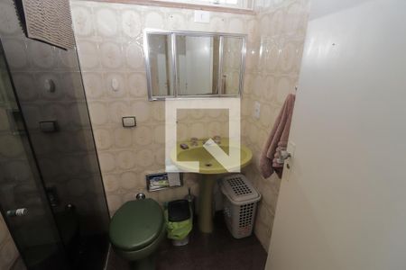 Casa à venda com 168m², 4 quartos e 2 vagas Casa à venda com 168m², 4 quartos e 2 vagasBanheiro Social