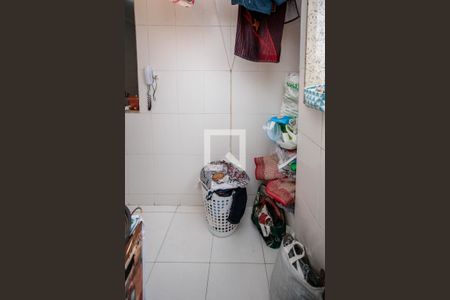 Apartamento à venda com 70m², 2 quartos e 1 vagaÁrea de Serviço