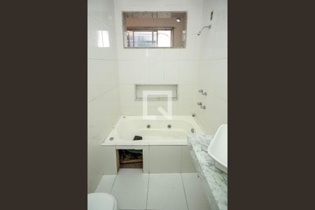 Apartamento à venda com 70m², 2 quartos e 1 vagaBanheiro Suíte
