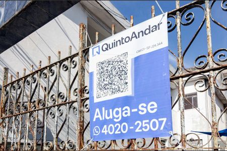 Casa para alugar com 60m², 2 quartos e sem vagaFachada