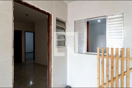 Casa para alugar com 60m², 2 quartos e sem vagaEntrada