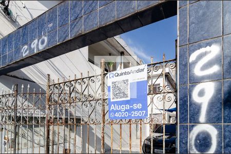 Casa para alugar com 60m², 2 quartos e sem vagaFachada