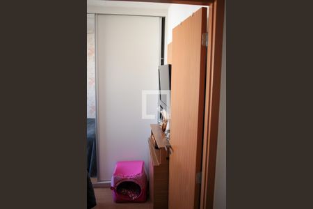 Apartamento à venda com 42m², 2 quartos e 1 vagaQuarto 2