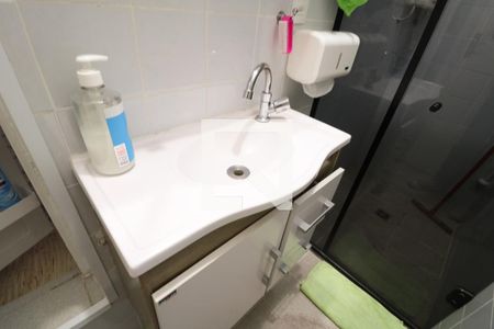 Casa à venda com 112m², 3 quartos e 2 vagas Casa à venda com 112m², 3 quartos e 2 vagasBanheiro da Suíte