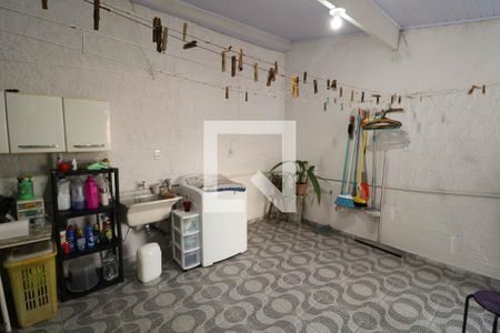 Casa à venda com 112m², 3 quartos e 2 vagas Casa à venda com 112m², 3 quartos e 2 vagasÁrea de Serviço