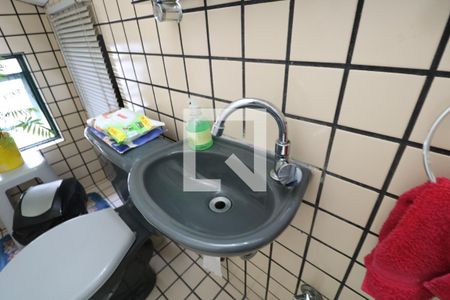 Lavabo de casa à venda com 3 quartos, 112m² em Ferreira, São Paulo