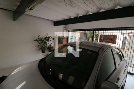 Casa à venda com 112m², 3 quartos e 2 vagas Casa à venda com 112m², 3 quartos e 2 vagasGaragem