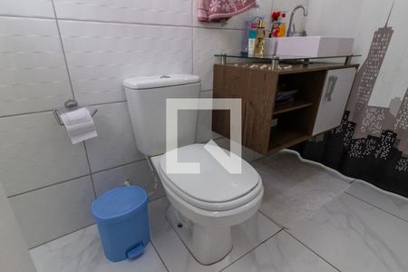 Casa para alugar com 250m², 3 quartos e 3 vagas Casa para alugar com 250m², 3 quartos e 3 vagasDetalhe do banheiro da suíte