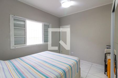 Suíte de casa para alugar com 3 quartos, 250m² em Real, Praia Grande