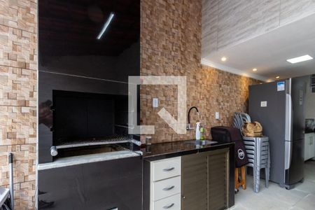 Casa para alugar com 250m², 3 quartos e 3 vagas Casa para alugar com 250m², 3 quartos e 3 vagasDetalhe da cozinha/churrasqueira