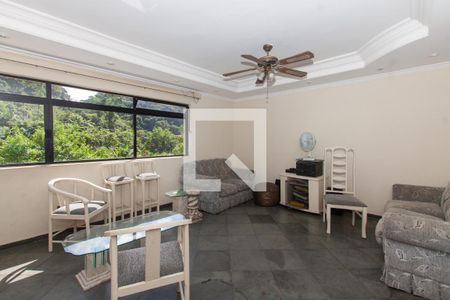 Sala de apartamento para alugar com 3 quartos, 130m² em Barra Funda, Guarujá