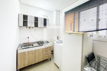 Cozinha de apartamento para alugar com 0 quarto, 30m² em Centro, São Leopoldo