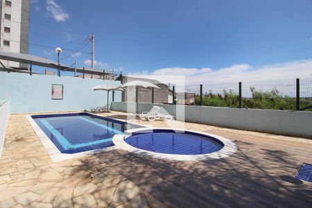 Apartamento para alugar com 50m², 2 quartos e 1 vagaÁrea comum - Piscina
