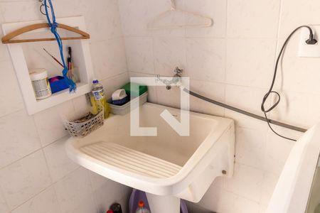 Casa à venda com 180m², 3 quartos e 4 vagas Casa à venda com 180m², 3 quartos e 4 vagasÁrea de serviço