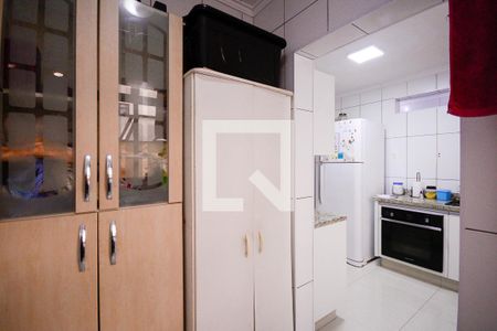 Apartamento à venda com 79m², 3 quartos e 1 vagaÁrea de Serviço 