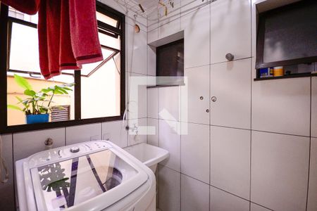 Apartamento à venda com 79m², 3 quartos e 1 vagaÁrea de Serviço 