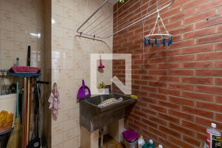 Casa à venda com 150m², 2 quartos e 1 vagaÁrea de Serviço