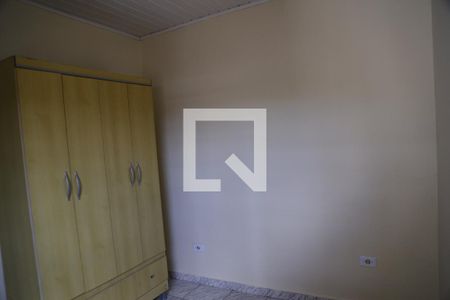 Quarto 1 de casa para alugar com 2 quartos, 50m² em Vila Clarice, São Paulo