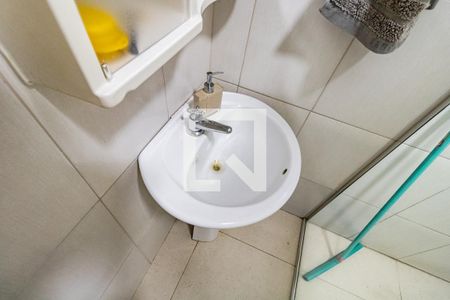 Casa à venda com 380m², 2 quartos e 10 vagasBanheiro - Torneira