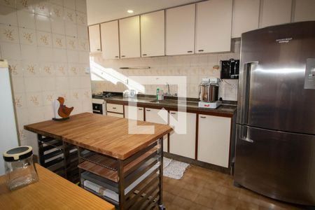 Casa de condomínio à venda com 70m², 2 quartos e 1 vagaCozinha