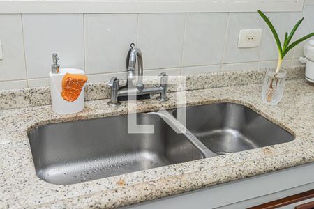 Casa à venda com 980m², 5 quartos e 9 vagasCopa e cozinha