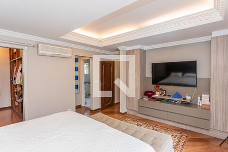 Casa à venda com 980m², 5 quartos e 9 vagasSuite 1