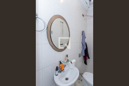 Casa à venda com 980m², 5 quartos e 9 vagasBanheiro de serviço