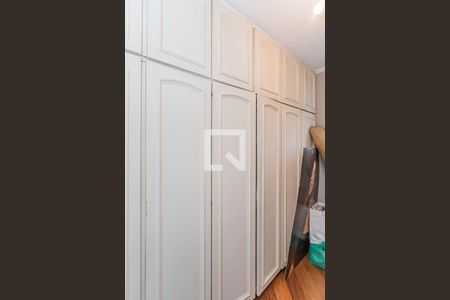 Casa à venda com 980m², 5 quartos e 9 vagasCloset suite 2