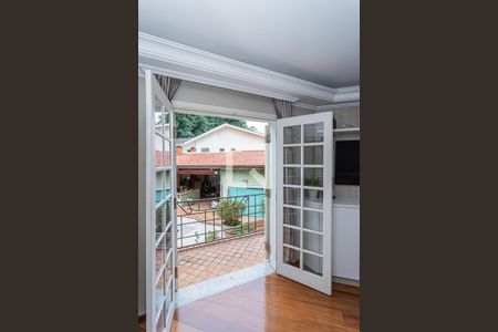 Casa à venda com 980m², 5 quartos e 9 vagasVaranda suite 3