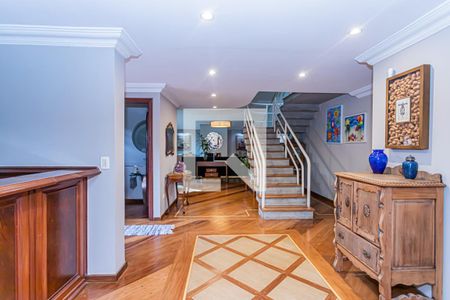 Casa à venda com 980m², 5 quartos e 9 vagasHall de entrada