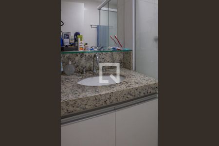 Apartamento à venda com 104m², 3 quartos e 2 vagasBanheiro Social