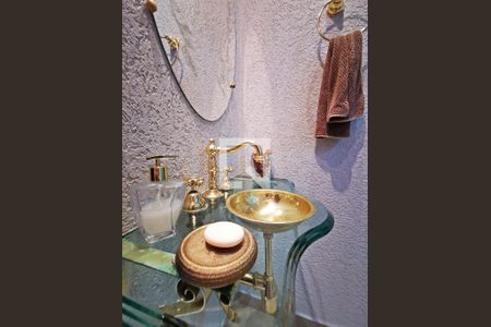 Casa à venda com 280m², 3 quartos e 3 vagasLavabo