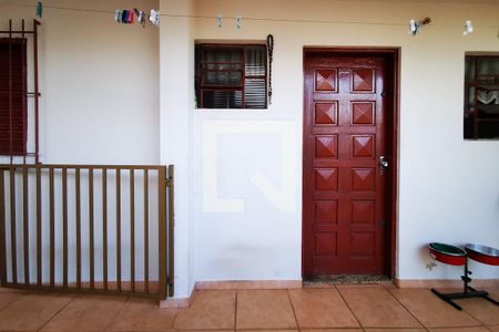 Casa à venda com 280m², 3 quartos e 3 vagasEdícula