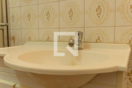 Apartamento à venda com 80m², 3 quartos e 1 vagaBanheiro - Torneira