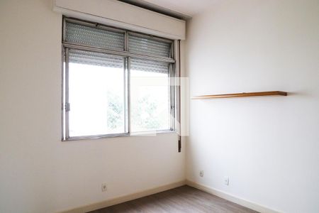 Apartamento à venda com 140m², 3 quartos e 1 vagaSuíte