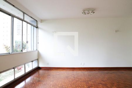Apartamento à venda com 140m², 3 quartos e 1 vagaSala