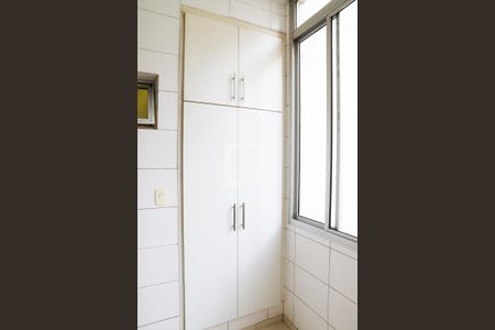 Apartamento à venda com 140m², 3 quartos e 1 vagaÁrea de Serviço