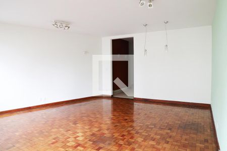 Apartamento à venda com 140m², 3 quartos e 1 vagaSala