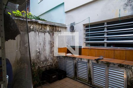 Casa à venda com 100m², 2 quartos e 1 vagaQuintal