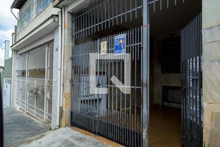 Casa à venda com 100m², 2 quartos e 1 vagaGaragem - Fachada