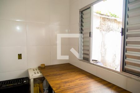 Casa à venda com 100m², 2 quartos e 1 vagaQuarto da Edícula