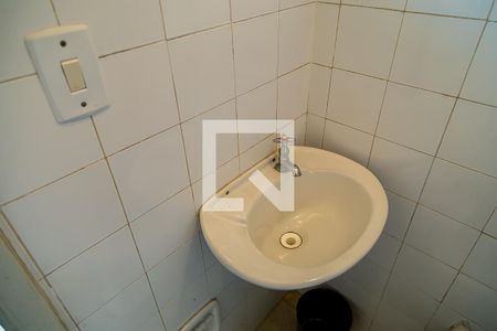 Casa à venda com 100m², 2 quartos e 1 vagaBanheiro da Edícula - Pia